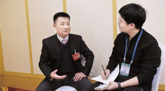 人大代表王富荣：突出立异引领 增进企业高质量生长